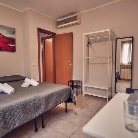 Travelershome 170 Station Street Bed & Breakfast Ciampino