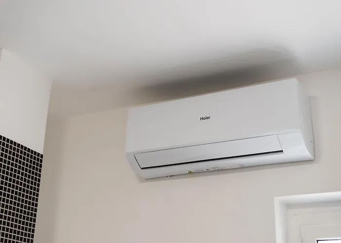 Travelershome 170 Station Street