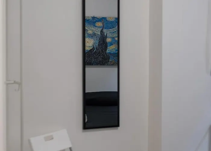 Bed and breakfast Travelershome 170 Station Street 3*